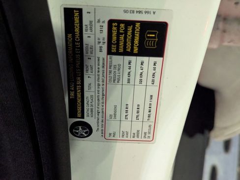 Used 2017 Mercedes-Benz GLS 450 4MATIC image 21