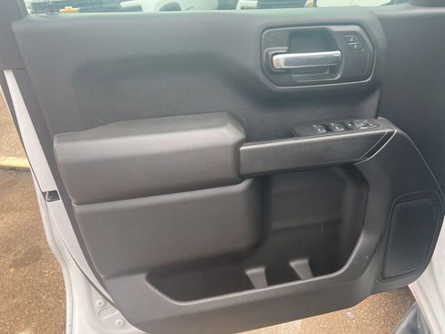 Used 2024 Chevrolet Silverado 1500 Custom image 26