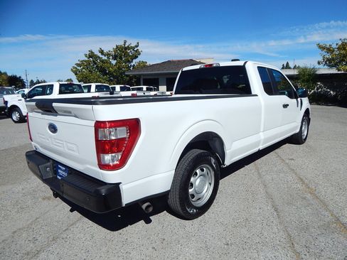 Used 2023 Ford F150 XL RWD image 8