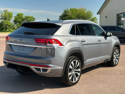 Used 2023 Volkswagen Atlas Cross Sport SEL Premium R-Line AWD/4WD image 6