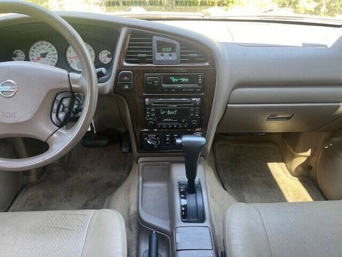 Used 2002 Nissan Pathfinder LE AWD/4WD image 11