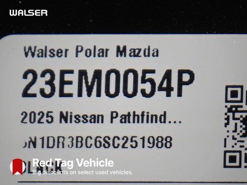 Used 2025 Nissan Pathfinder SV AWD/4WD image 32