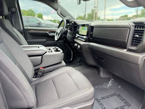 Used 2023 GMC Sierra 1500 Elevation AWD/4WD image 10