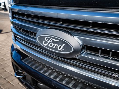 Used 2024 Ford F250 Limited w/ FX4 Off-Road Package image 3