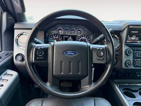 Used 2016 Ford F350 Lariat w/ Lariat Ultimate Package image 23