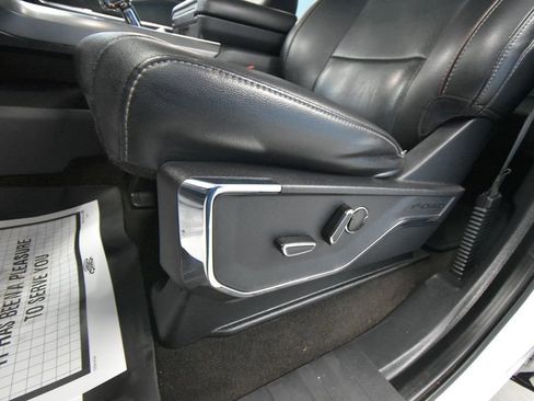 Used 2022 Ford F150 Lariat w/ Equipment Group 502A High AWD/4WD image 7