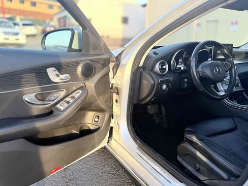 Used 2016 Mercedes-Benz C 300 Sedan image 14