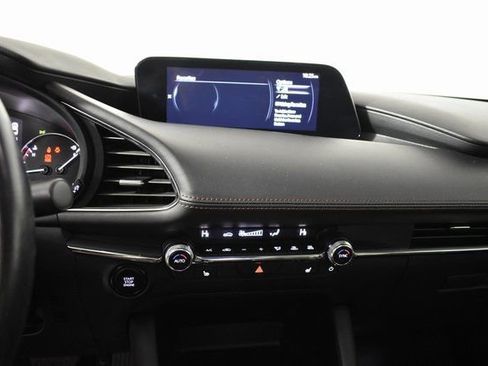 Used 2024 MAZDA MAZDA3 s image 19