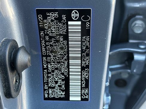 Used 2021 Toyota Corolla LE w/ Carpet Mat Package (TMS) FWD image 27