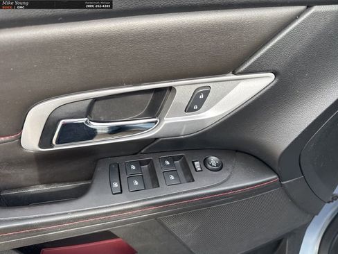 Used 2014 GMC Terrain SLE image 12