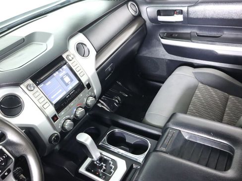 Used 2018 Toyota Tundra SR5 w/ TRD Off Road Package image 35