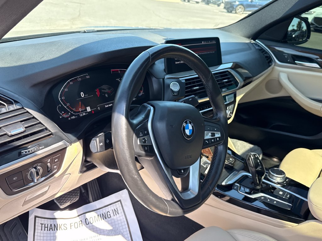 Used 2021 BMW X4 xDrive30i AWD/4WD image 17
