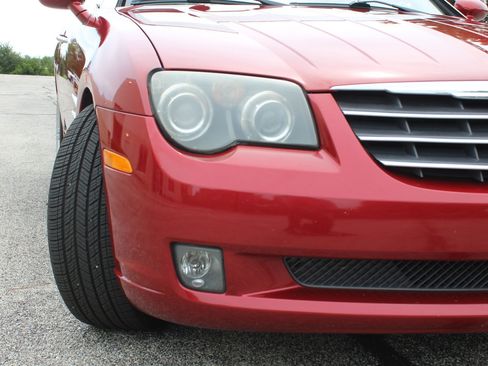 Used 2005 Chrysler Crossfire Limited RWD image 37