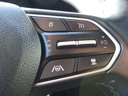 Used 2022 Hyundai Santa Fe SEL w/ Convenience + Premium Package AWD/4WD image 17