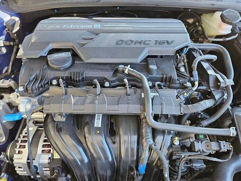 New 2025 Hyundai Elantra Sport image 16