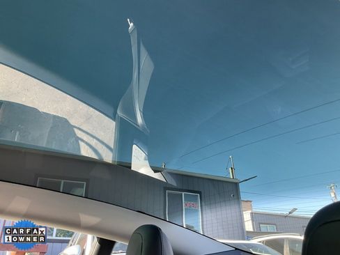 Used 2023 Tesla Model 3 Standard Range image 31