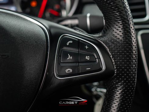 Used 2018 Mercedes-Benz GLE 43 AMG 4MATIC w/ Premium 3 Package image 25