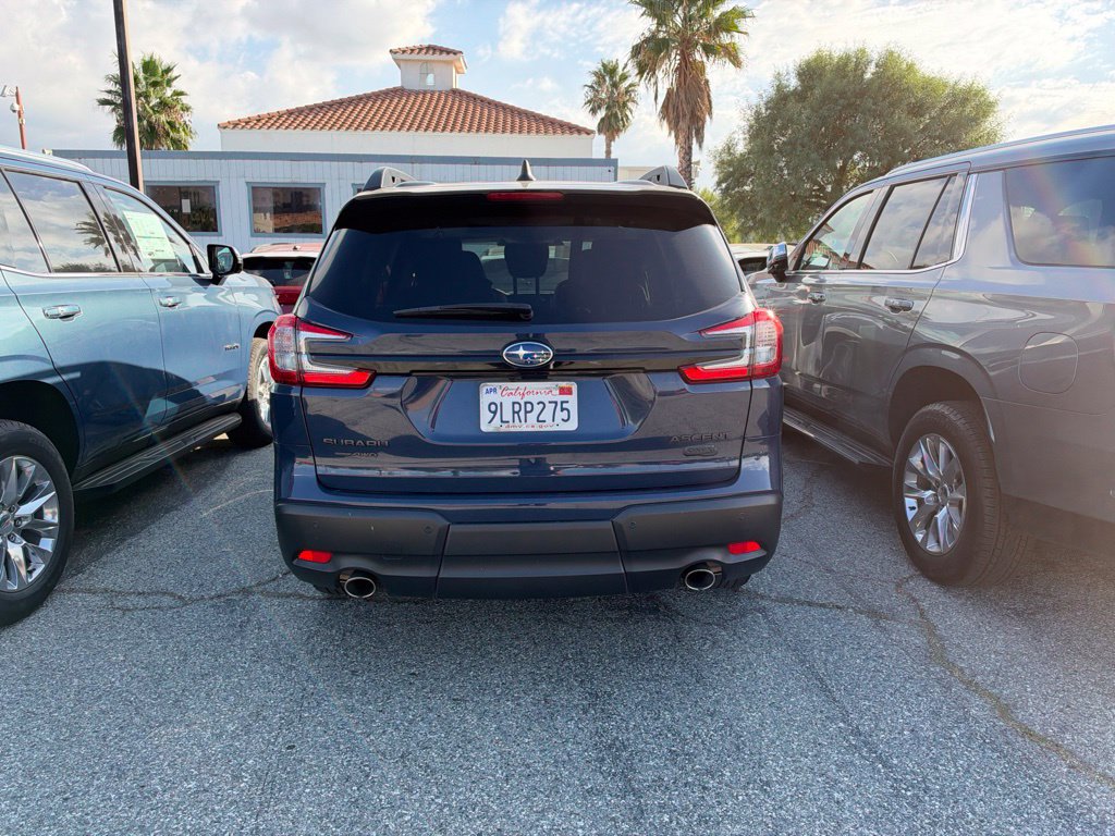 Used 2024 Subaru Ascent Onyx Edition AWD/4WD image 5