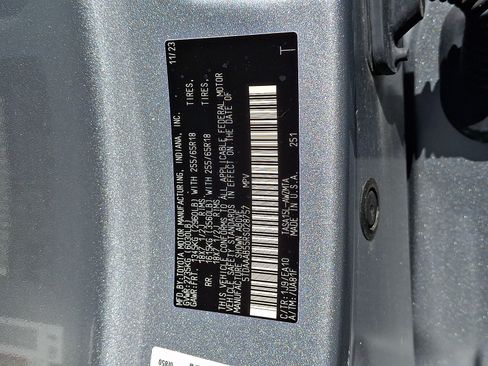 Used 2024 Toyota Grand Highlander AWD image 19