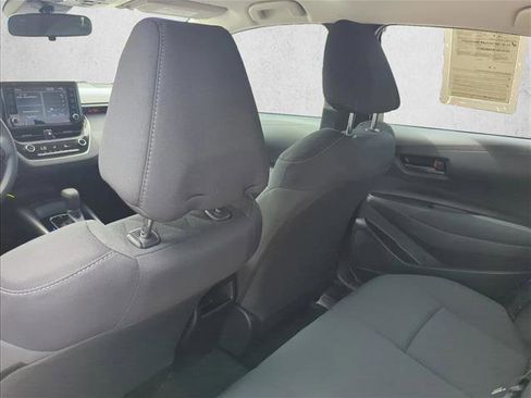 Used 2022 Toyota Corolla LE FWD image 17