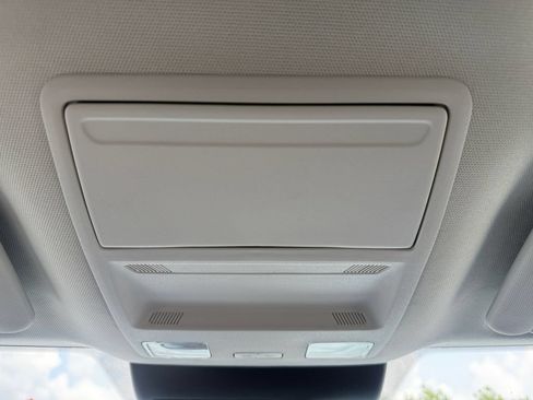 Used 2024 Ford Maverick XL FWD image 19
