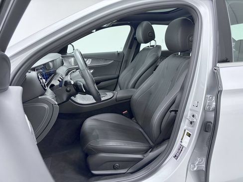 Certified 2021 Mercedes-Benz E 350 4MATIC Sedan image 15