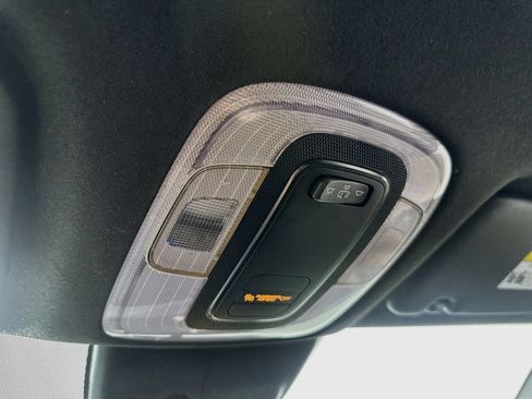 Used 2025 Hyundai Elantra Sport FWD image 30