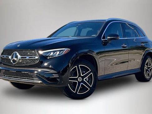 New 2026 Mercedes-Benz GLC 300 image 2