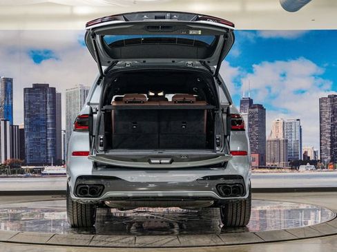 Used 2026 BMW X7 M60i image 12