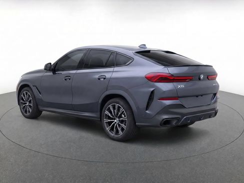 Used 2022 BMW X6 xDrive40i w/ M Sport Package AWD/4WD image 5