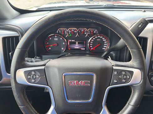 Used 2016 GMC Sierra 1500 SLE w/ SLE Value Package RWD image 16