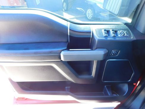 Used 2017 Ford F150 Raptor w/ Equipment Group 802A Luxury image 31