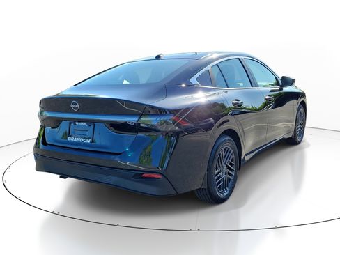 New 2026 Nissan Sentra SV FWD image 5