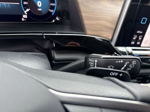 New 2026 Volkswagen Atlas SE image 22