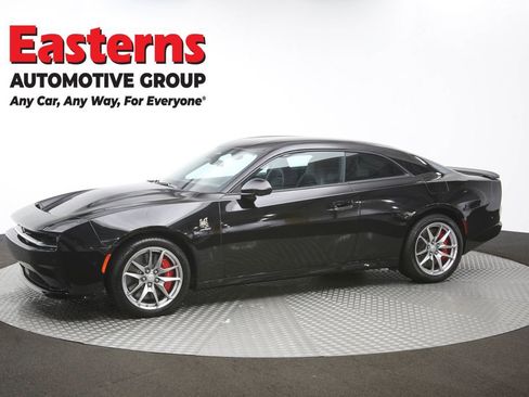 Used 2025 Dodge Charger R/T Scat Pack w/ Track Pack image 55