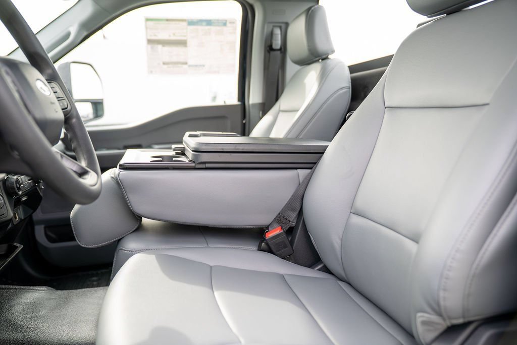 New 2025 Ford F250 XL RWD image 13