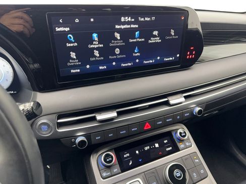 Used 2024 Hyundai Palisade Calligraphy image 63