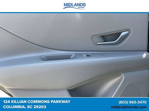 Used 2023 Hyundai Elantra SEL w/ Convenience Package FWD image 11
