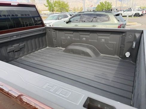 Used 2024 Chevrolet Silverado 3500 LT w/ Convenience Package image 9