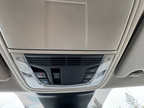 Used 2021 Acura TLX SH-AWD w/ Technology Package image 27