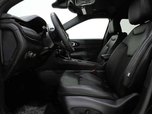 New 2026 Jeep Compass Latitude image 12