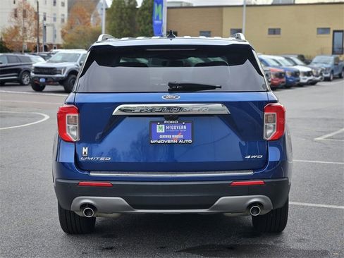 Used 2022 Ford Explorer Limited w/ Equipment Group 301A image 4