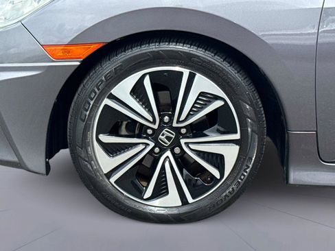 Used 2016 Honda Civic EX-L image 11