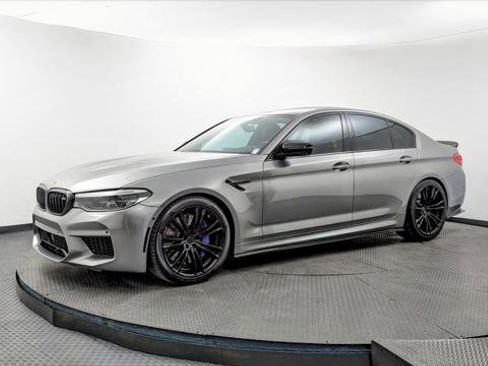 Used 2019 BMW M5 w/ Executive Package image 2