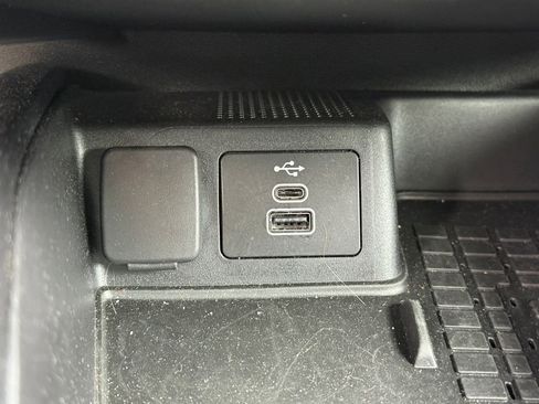 Used 2025 Ford Bronco Sport Heritage AWD/4WD image 11