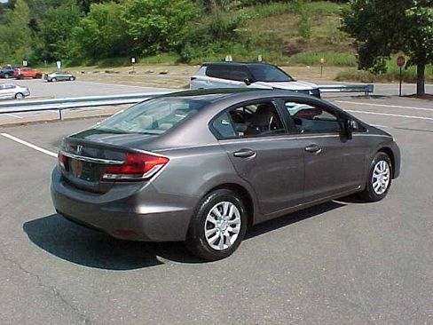 Used 2013 Honda Civic LX image 9