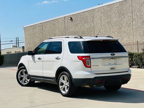 Used 2012 Ford Explorer Limited image 8