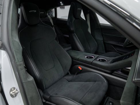 Used 2022 Porsche Taycan GTS AWD/4WD image 24