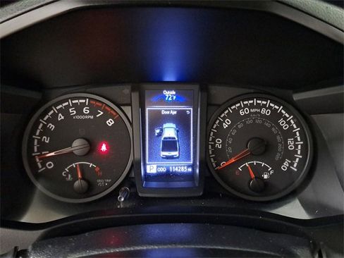 Used 2021 Toyota Tacoma SR image 27