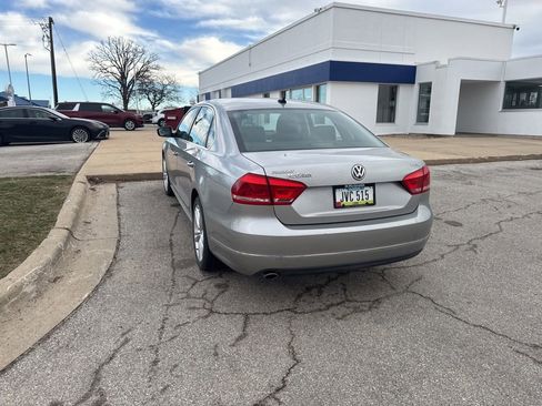 Used 2013 Volkswagen Passat TDI SE image 4